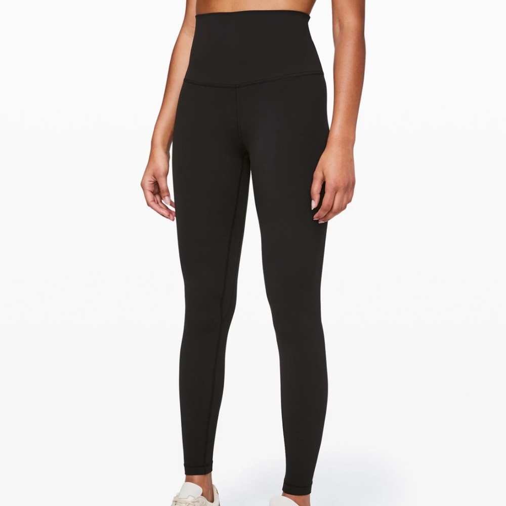 Lululemon Aligns 28”